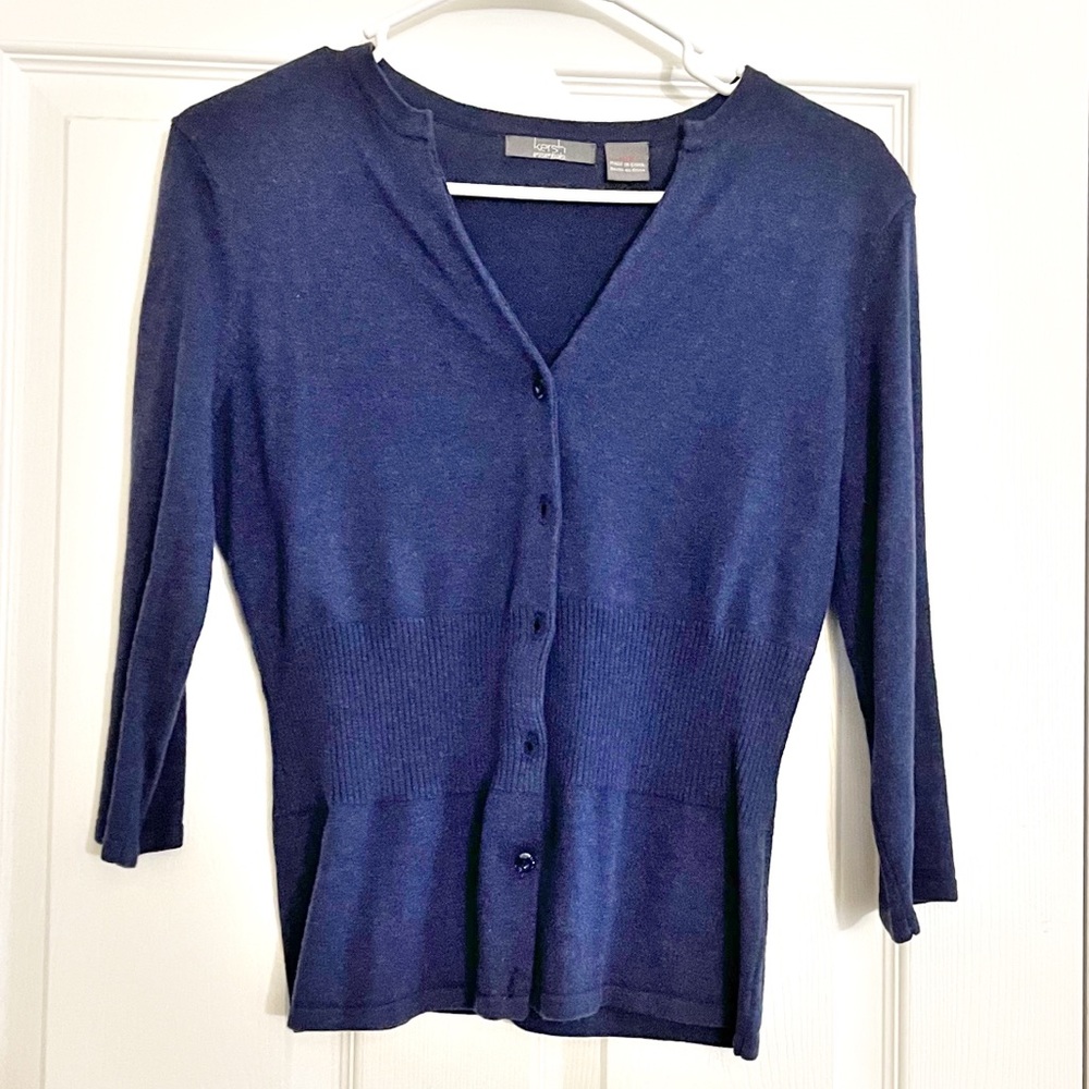 Three quarter sleeve navy blue cardigan